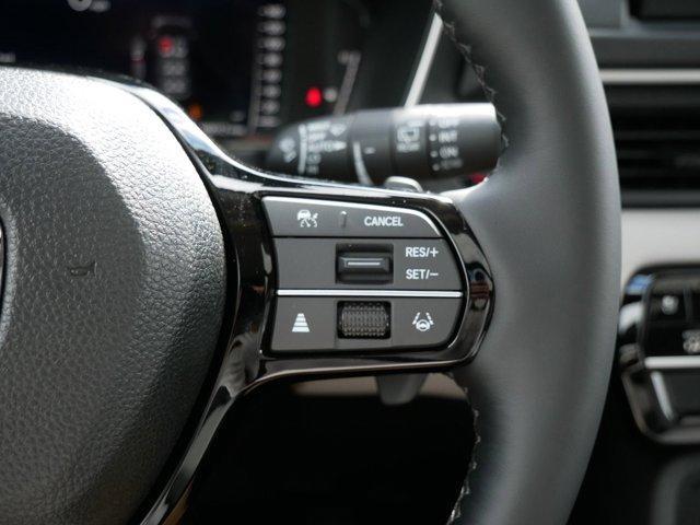 new 2025 Honda Pilot car, priced at $49,066