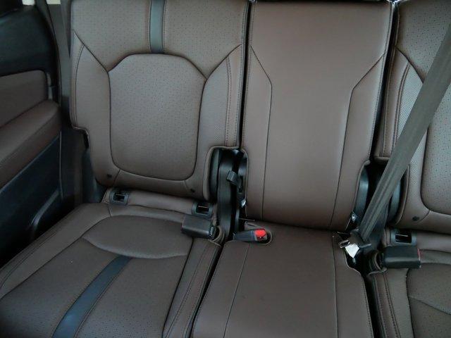 used 2025 Honda Pilot car, priced at $49,895