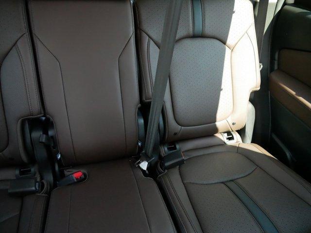 used 2025 Honda Pilot car, priced at $49,895