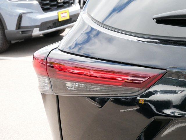 used 2024 Toyota Highlander car, priced at $46,495