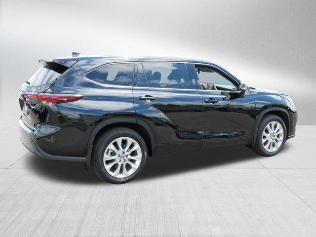 used 2024 Toyota Highlander car, priced at $46,495
