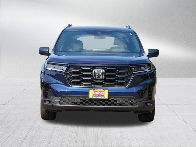 new 2025 Honda Pilot car, priced at $42,095