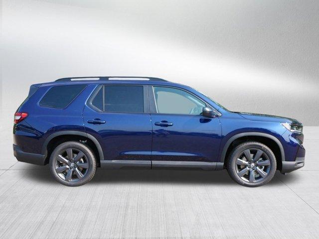 new 2025 Honda Pilot car, priced at $42,095