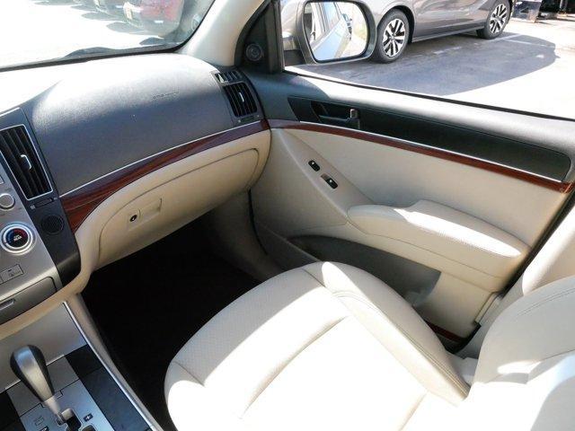 used 2008 Hyundai Veracruz car, priced at $8,495