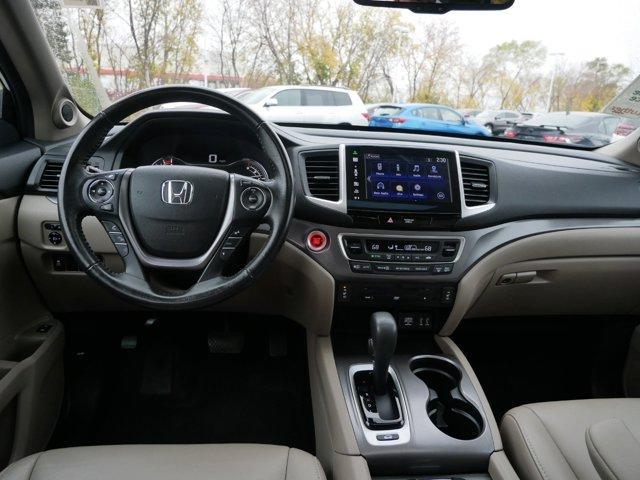 used 2016 Honda Pilot car