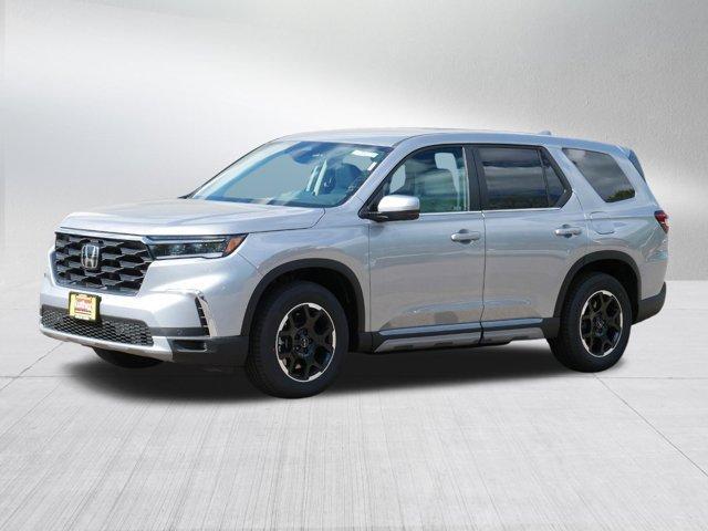 new 2025 Honda Pilot car, priced at $44,286