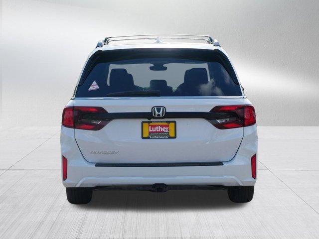 new 2026 Honda Odyssey car, priced at $43,441