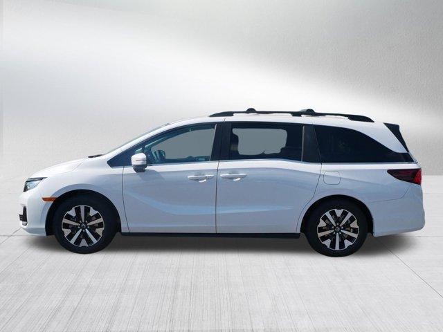 new 2026 Honda Odyssey car, priced at $43,441