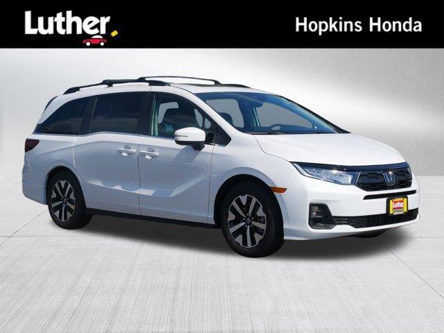 new 2026 Honda Odyssey car, priced at $43,441