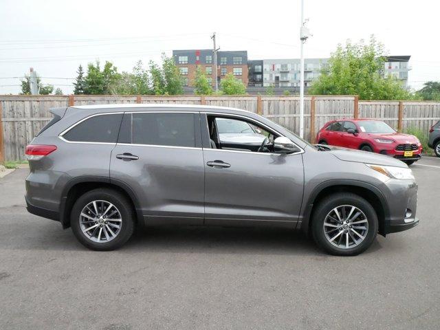 used 2017 Toyota Highlander car, priced at $23,495