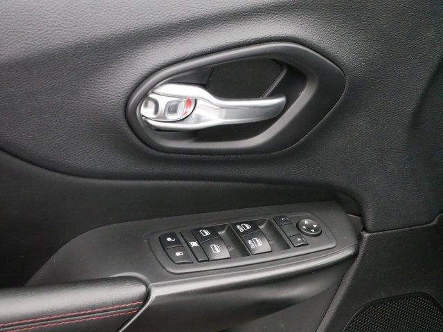 used 2019 Jeep Cherokee car, priced at $14,495