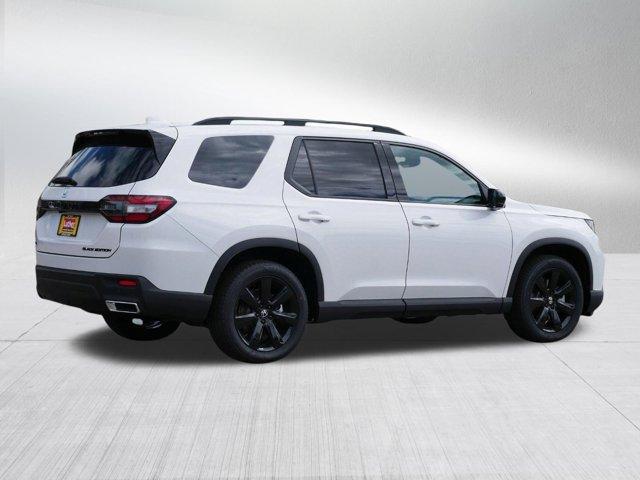 new 2025 Honda Pilot car, priced at $52,353