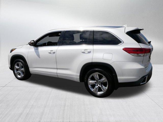 used 2018 Toyota Highlander car, priced at $23,995