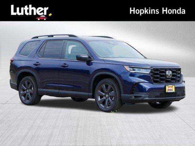 new 2025 Honda Pilot car, priced at $41,740