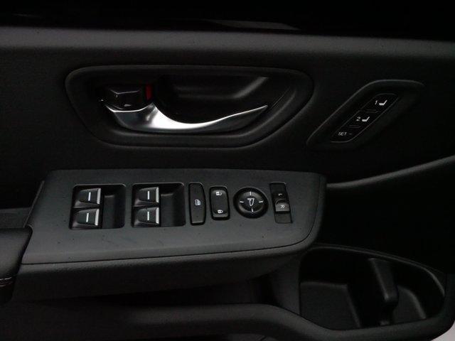 used 2025 Honda Pilot car, priced at $41,995