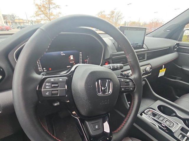 used 2025 Honda Pilot car, priced at $50,995