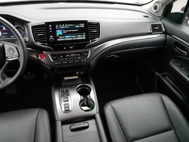 used 2022 Honda Pilot car, priced at $37,495