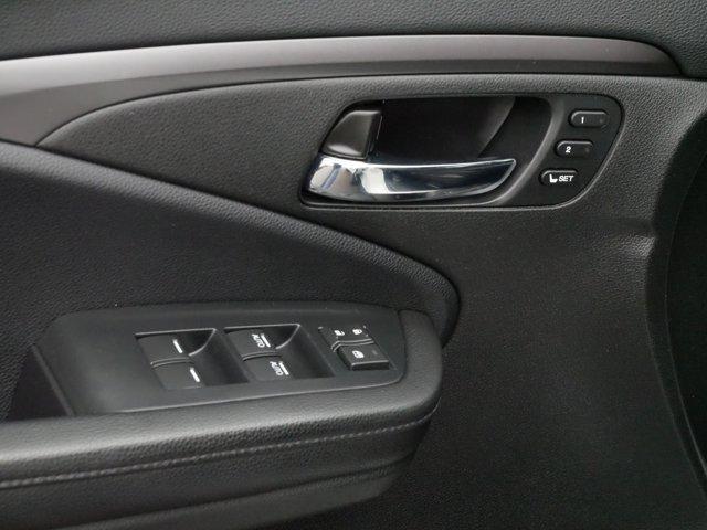 used 2022 Honda Pilot car, priced at $37,495