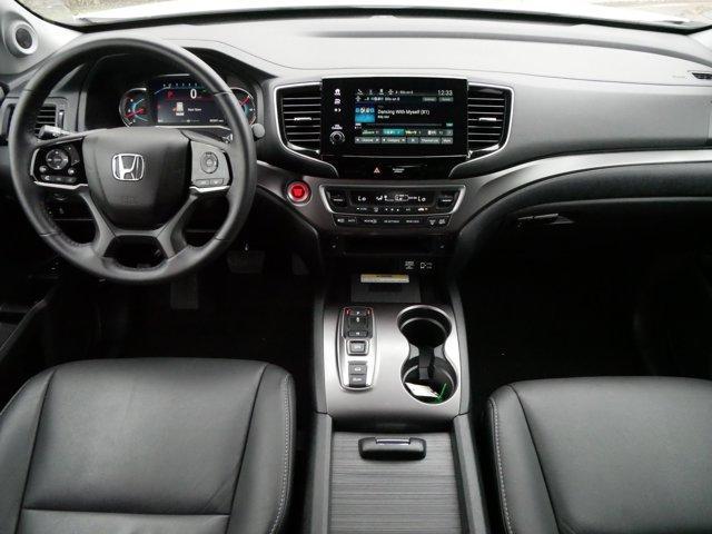 used 2022 Honda Pilot car, priced at $37,495