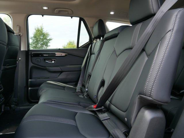 new 2025 Honda Pilot car, priced at $47,618