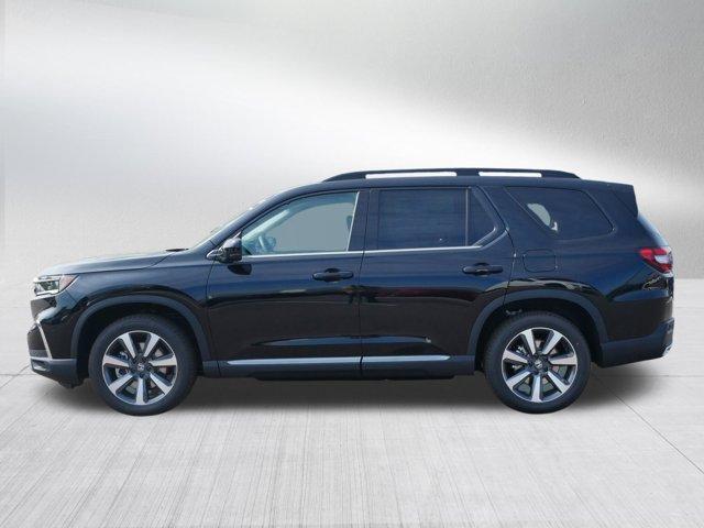 new 2025 Honda Pilot car, priced at $47,618