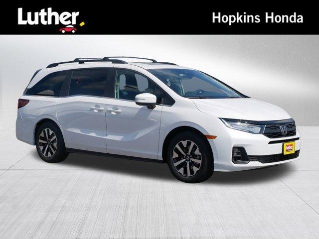 new 2026 Honda Odyssey car, priced at $42,411