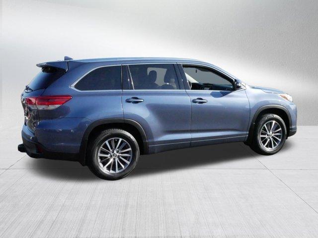 used 2018 Toyota Highlander car, priced at $17,895
