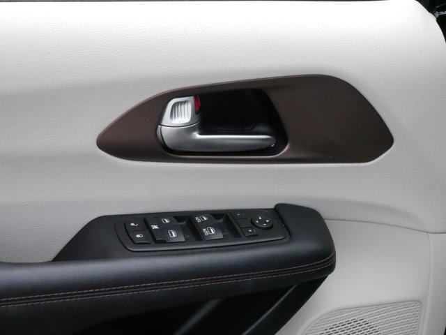 used 2017 Chrysler Pacifica car, priced at $12,995