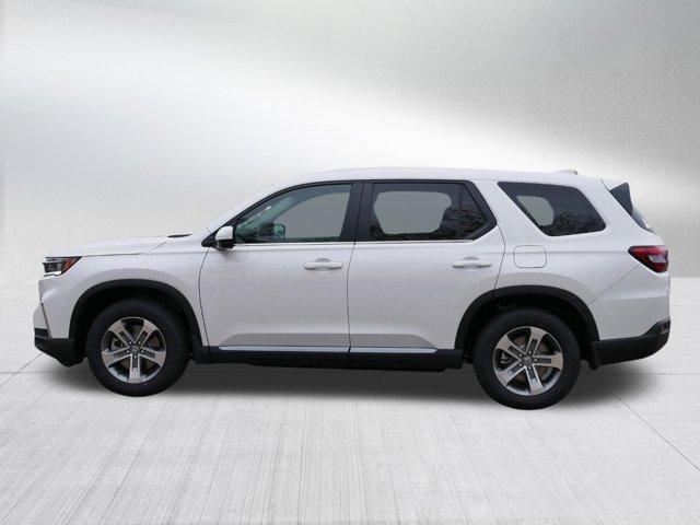 new 2025 Honda Pilot car, priced at $45,060
