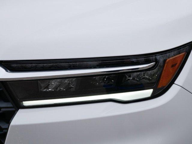 new 2025 Honda Pilot car, priced at $45,060