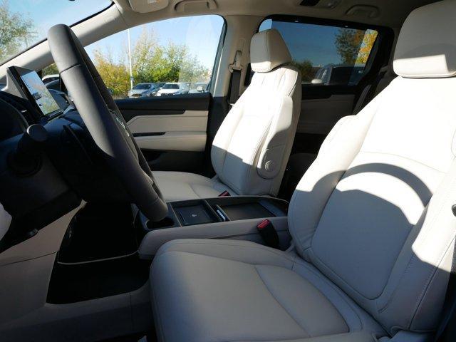 new 2026 Honda Odyssey car, priced at $41,956