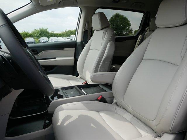 new 2026 Honda Odyssey car, priced at $41,956