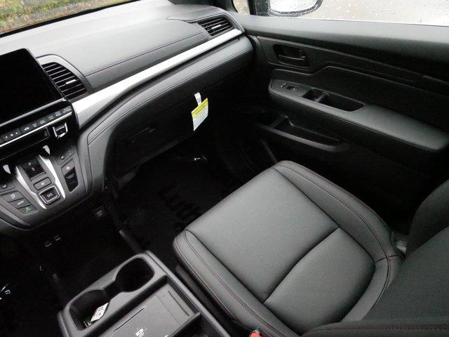 used 2025 Honda Odyssey car, priced at $41,495