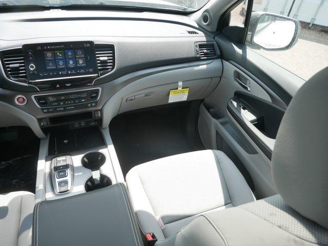 new 2025 Honda Ridgeline car, priced at $48,207