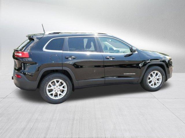 used 2017 Jeep Cherokee car, priced at $15,995