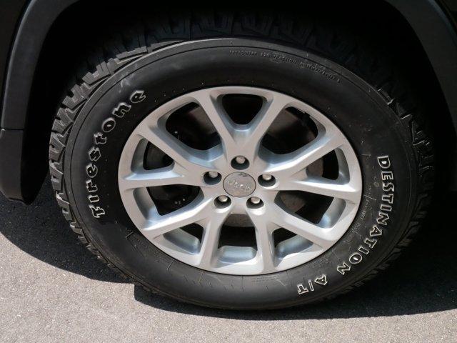 used 2017 Jeep Cherokee car, priced at $15,995