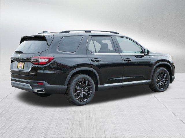 new 2025 Honda Pilot car, priced at $47,506