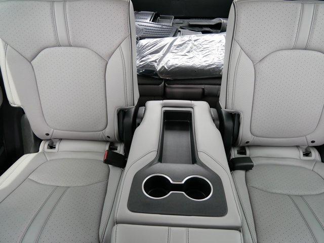 used 2025 Honda Pilot car, priced at $50,295