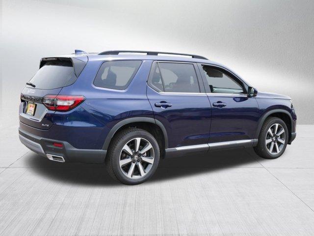 used 2025 Honda Pilot car, priced at $50,295