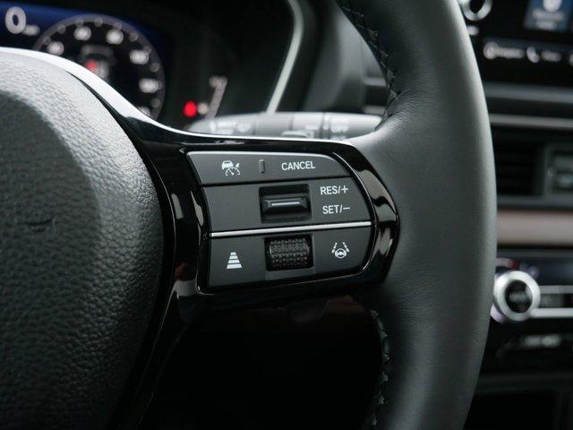 new 2025 Honda Pilot car, priced at $50,976