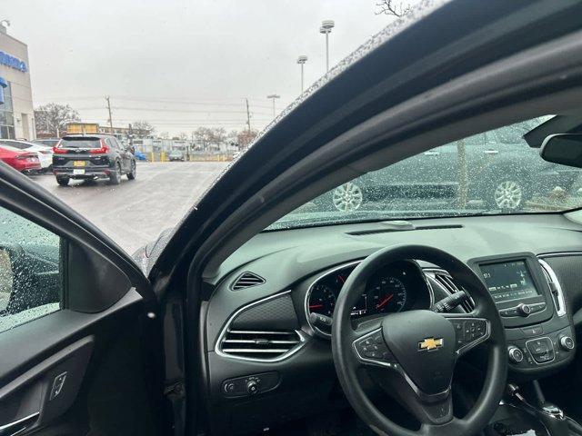 used 2017 Chevrolet Malibu car