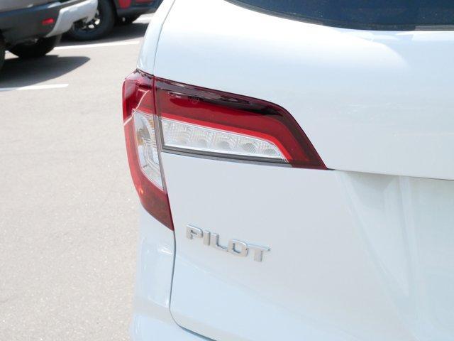 used 2022 Honda Pilot car, priced at $31,495