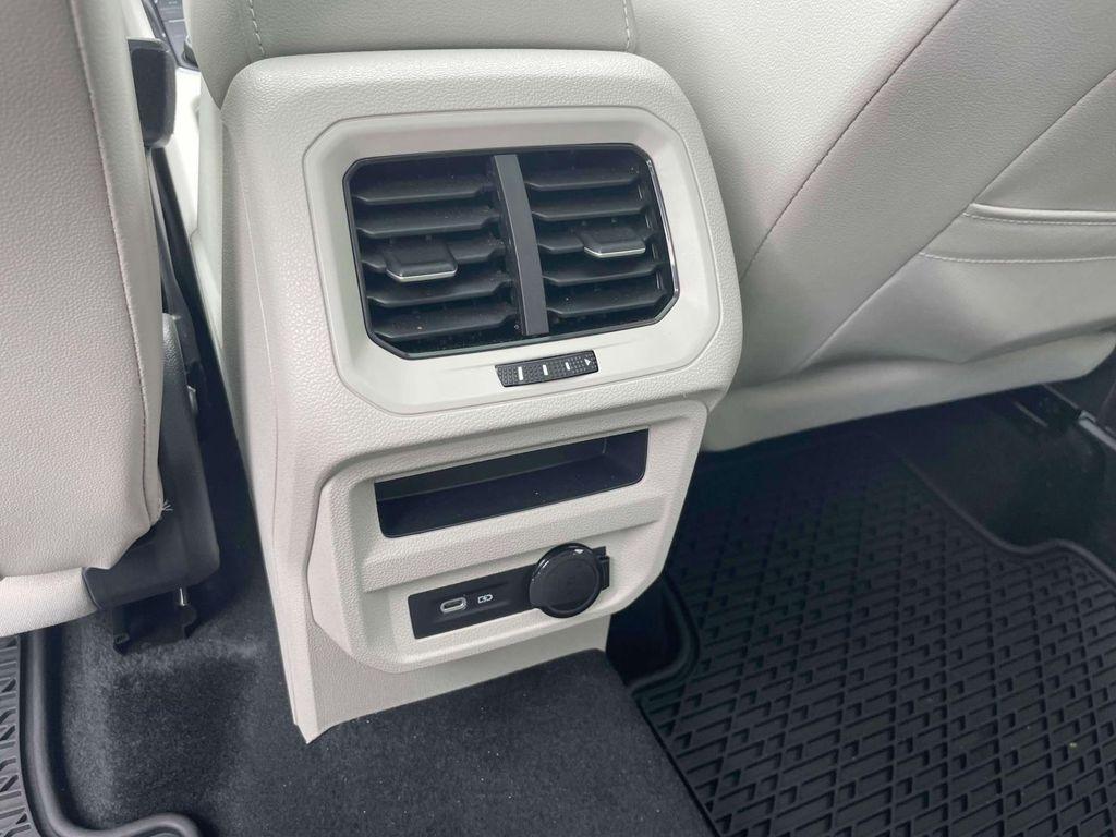 used 2024 Volkswagen Tiguan car