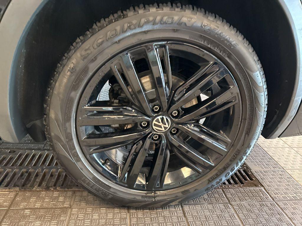 used 2022 Volkswagen Tiguan car, priced at $19,999