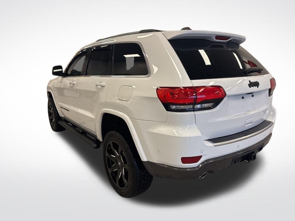 used 2018 Jeep Grand Cherokee car, priced at $17,995