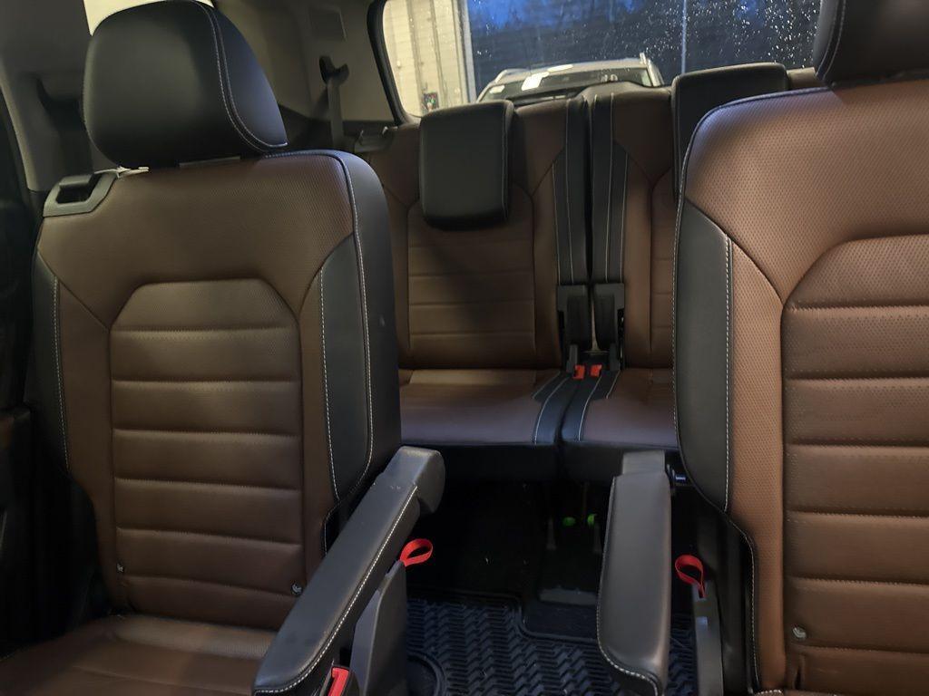 used 2022 Volkswagen Atlas car, priced at $29,995