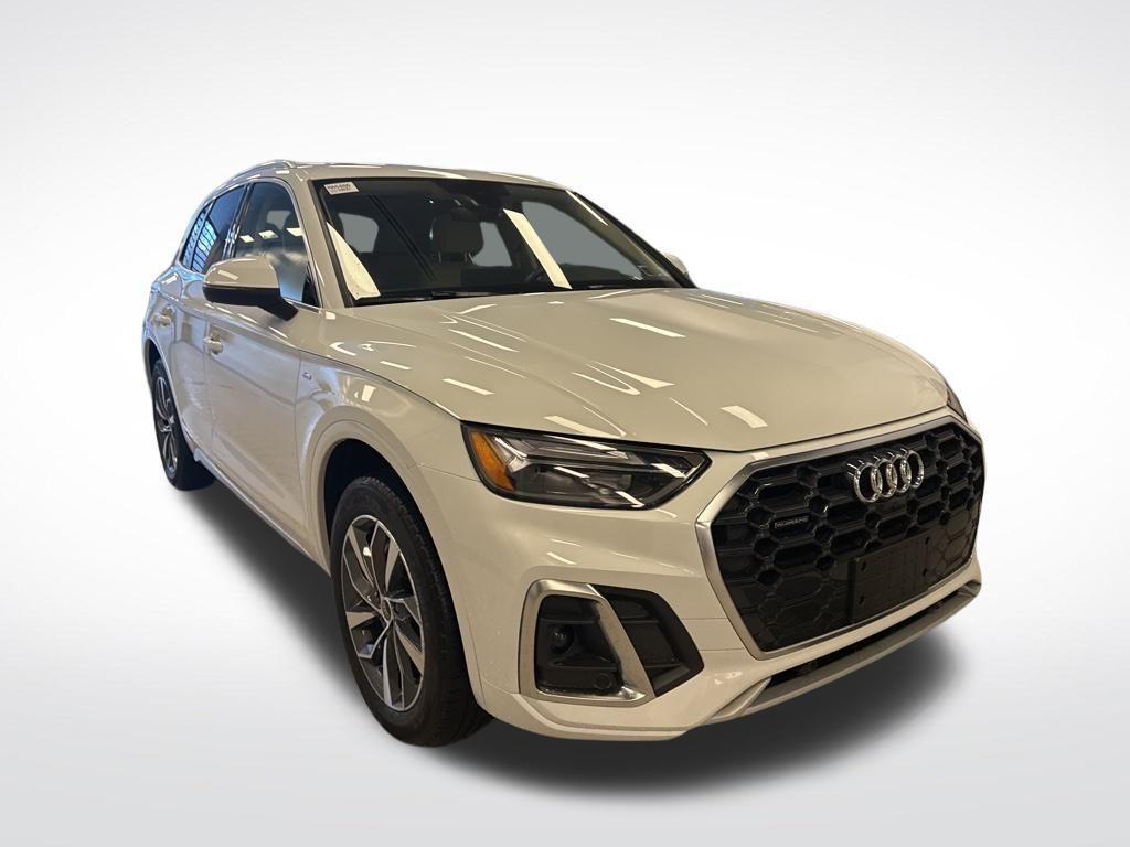 used 2023 Audi Q5 car, priced at $35,495