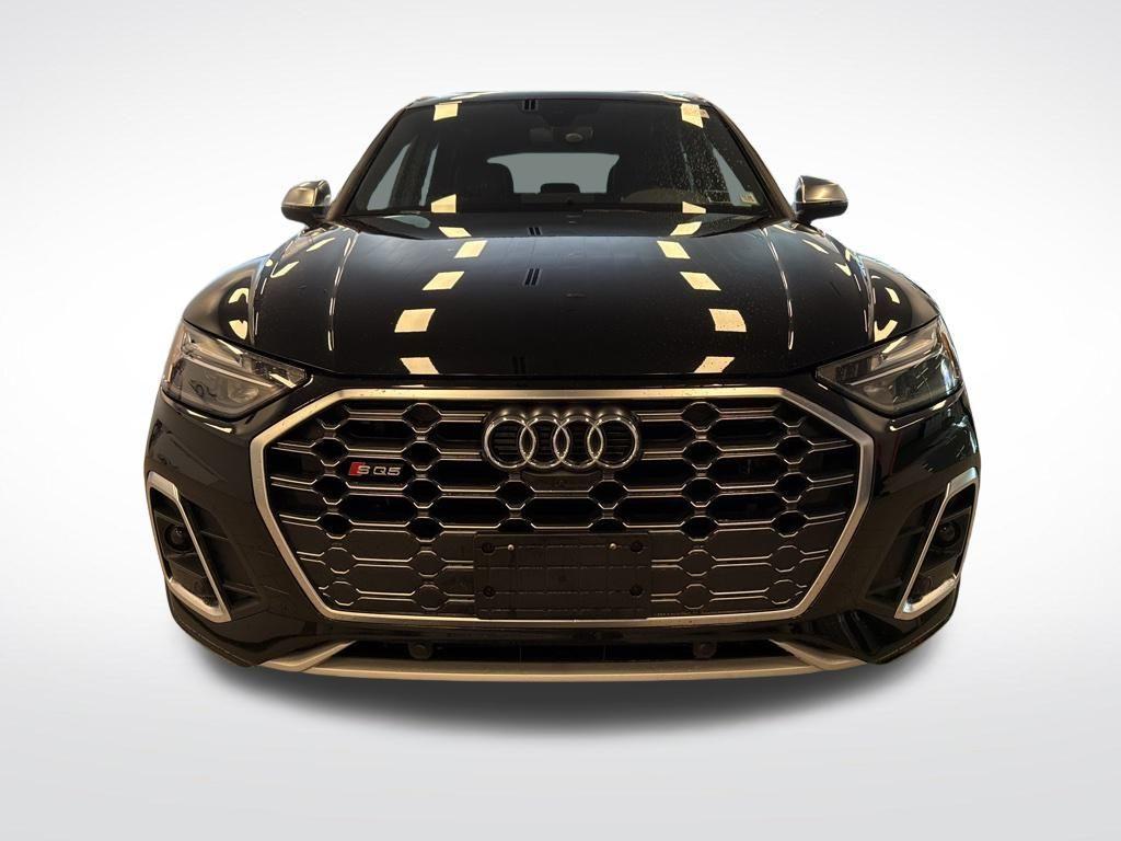used 2022 Audi SQ5 car, priced at $41,995