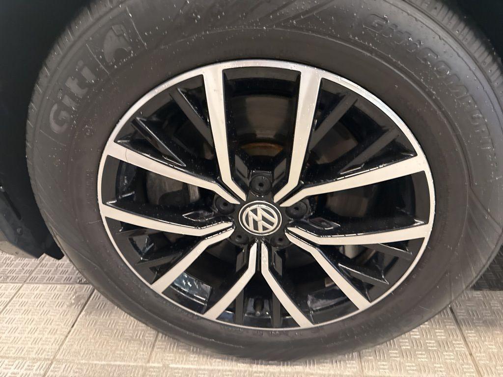 used 2021 Volkswagen Tiguan car, priced at $19,895