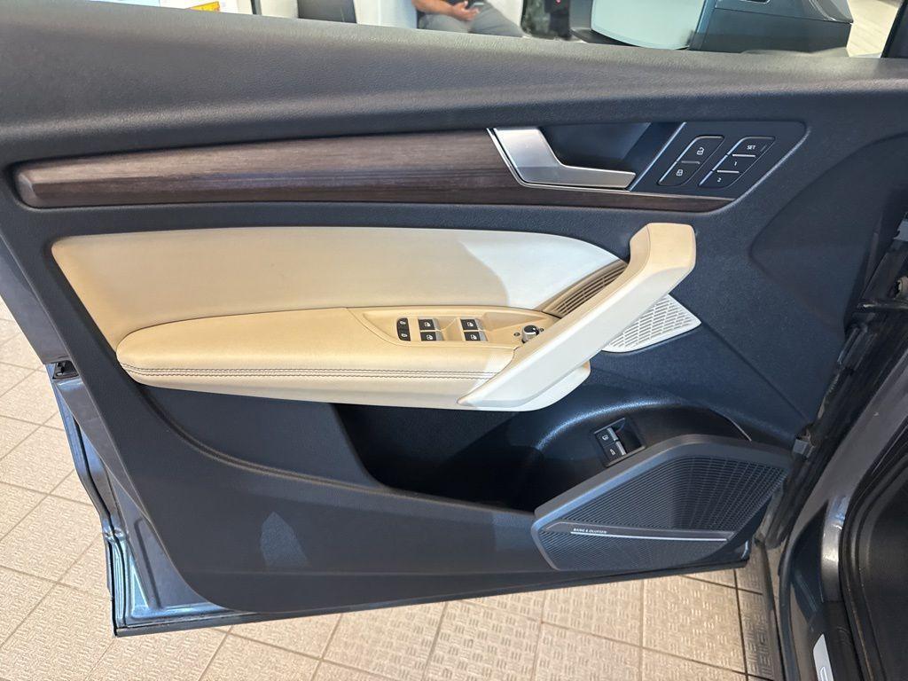 used 2023 Audi Q5 e car, priced at $37,995